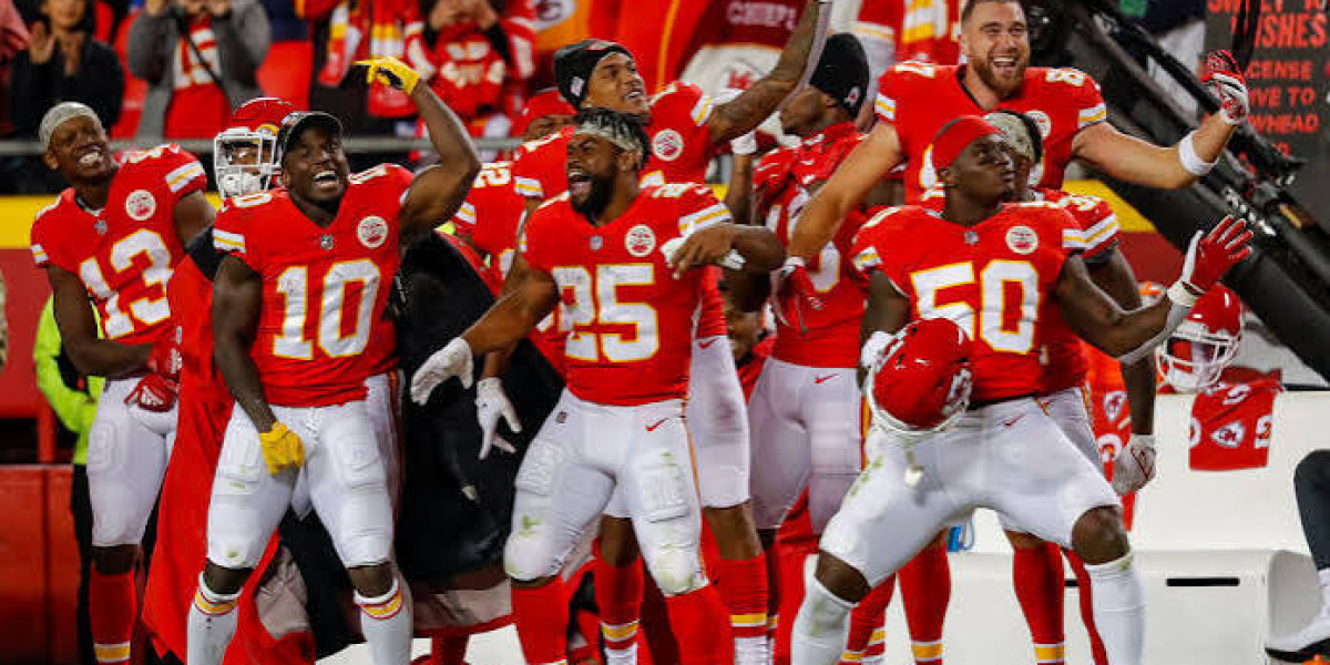 Chiefs working out camp laptop computer Working day 7: Josh Simmons is up a bodyweight course