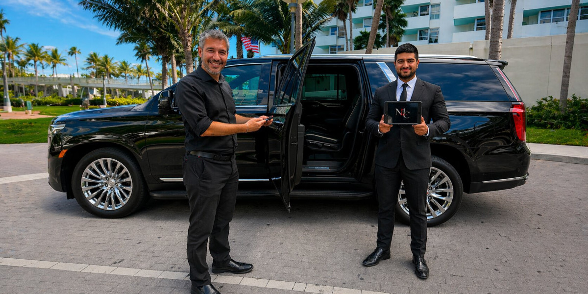 Luxury Limousine and Chauffeur Services in Miami Beach, Florida