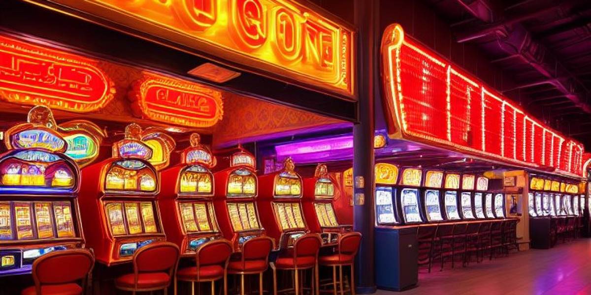 Contrasting Slotlair Casino with Alternative Online Gambling Sites