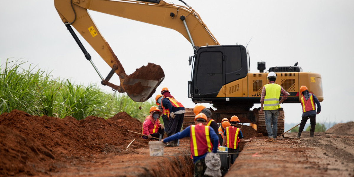 Excavation Contractors and Commercial Emergency Plumbing Services in Florida