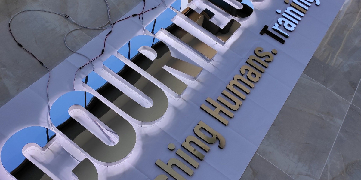 How Illuminated 3D Signboards Improve Nighttime Business Visibility